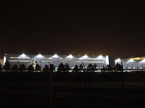 Eclairage LED pour Fedex - Zone de chargement Fedex Roissy 2016 - Utilisation Xion 24 asymetrique