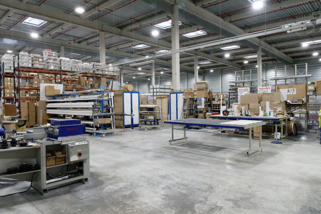 EAS Solutions Eclairage Led Professionnel Bordeaux